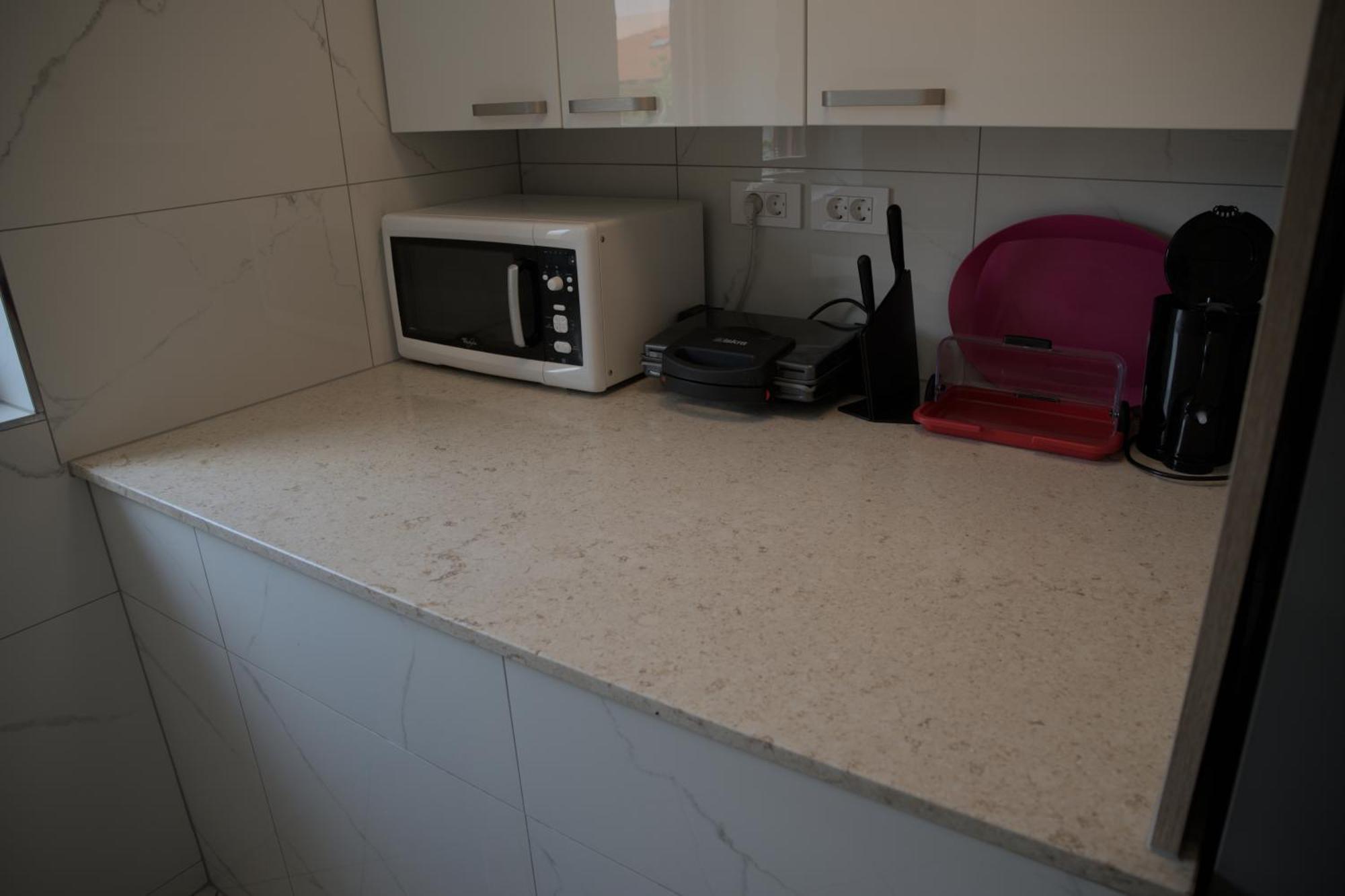 Apartmaji Soncek Изола Екстериор снимка
