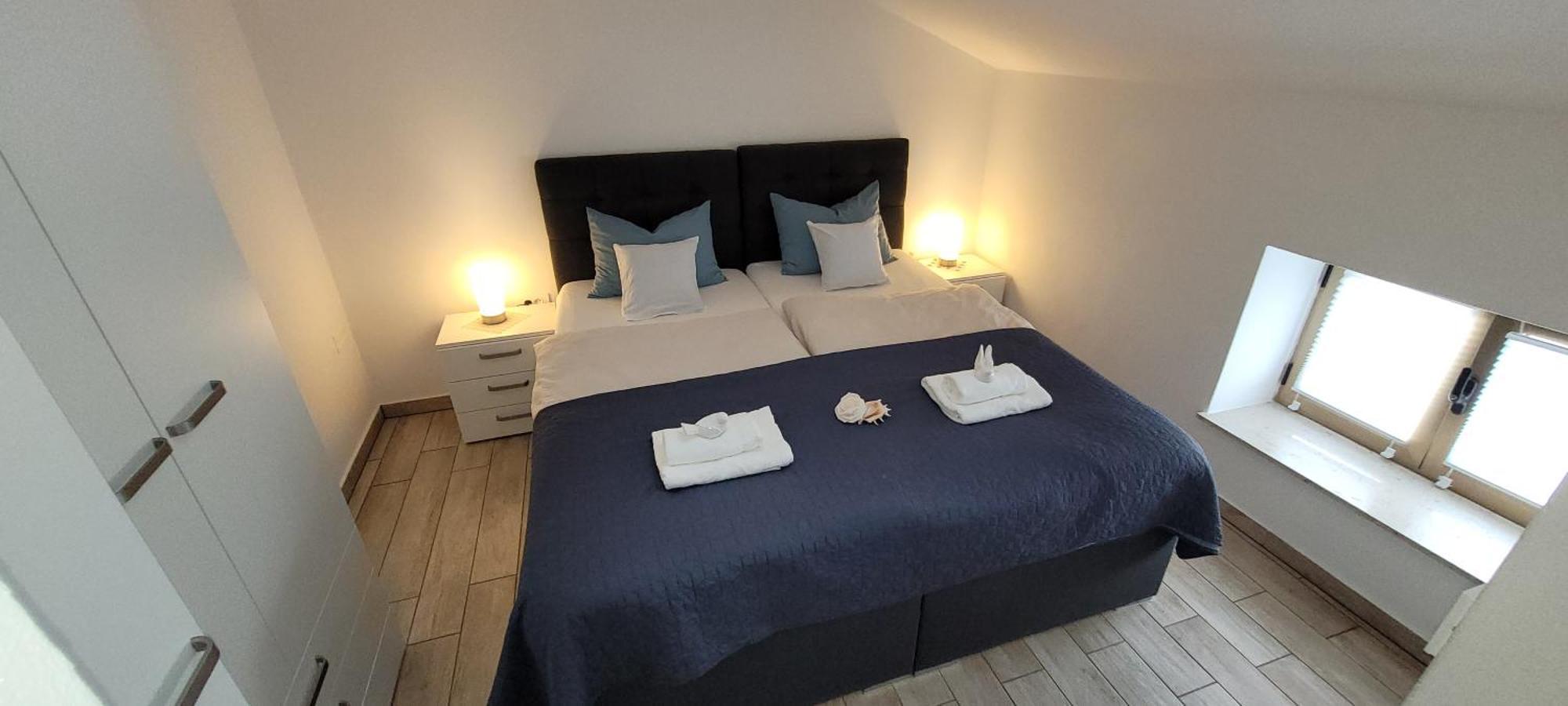 Apartmaji Soncek Изола Екстериор снимка